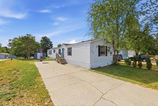 3611 Butternut Drive 268, Holland Twp, MI 49424