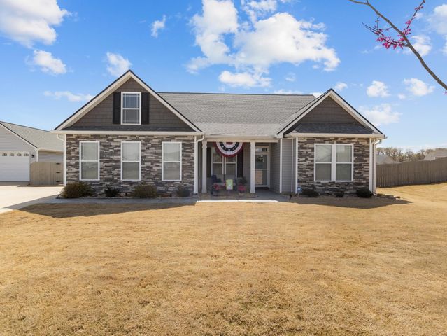 464 Kimbrell Oaks Drive, Boiling Springs, SC 29316