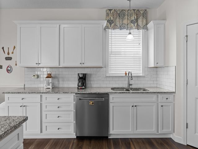 464 Kimbrell Oaks Drive, Boiling Springs, SC 29316