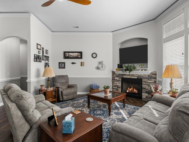 464 Kimbrell Oaks Drive, Boiling Springs, SC 29316