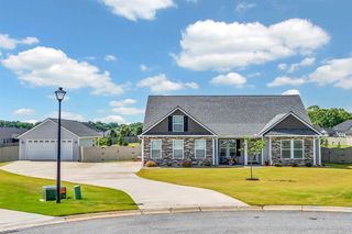 464 Kimbrell Oaks Drive, Boiling Springs, SC 29316