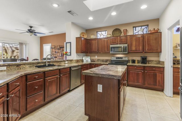 15533 W BRIGHTON Way, Surprise, AZ 85374