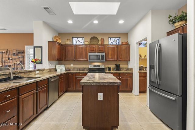 15533 W BRIGHTON Way, Surprise, AZ 85374