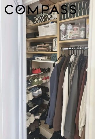 433 W 34th St Apt 4D, New York City, NY 10001