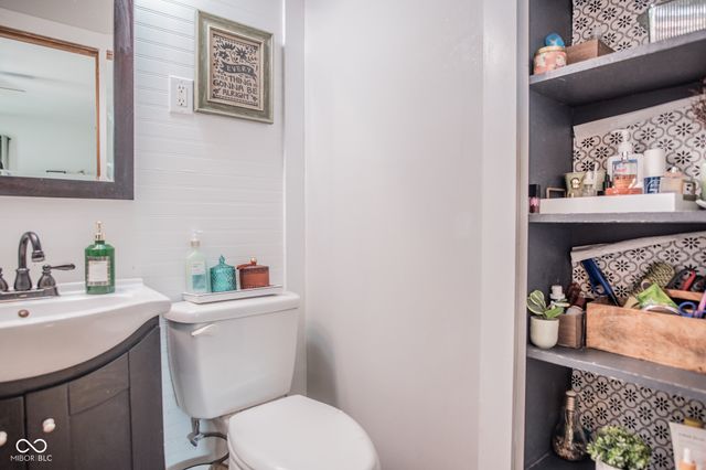 313 Brookside Lane, Plainfield, IN 46168