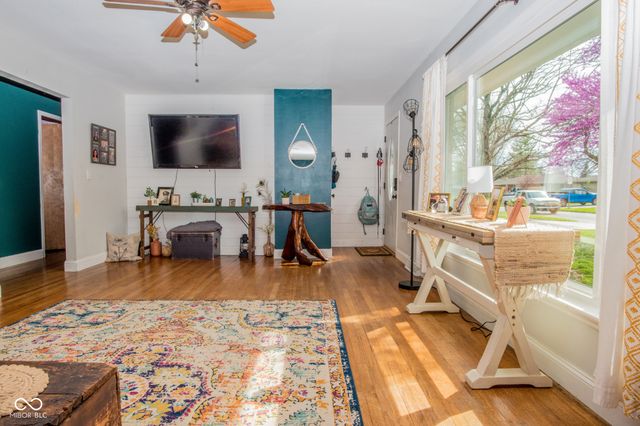 313 Brookside Lane, Plainfield, IN 46168