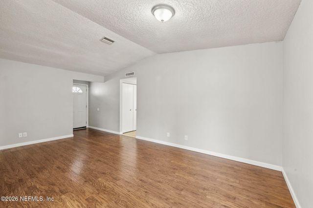 7600 PHEASANT RUN Drive, Jacksonville, FL 32244