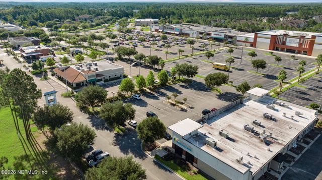 7600 PHEASANT RUN Drive, Jacksonville, FL 32244
