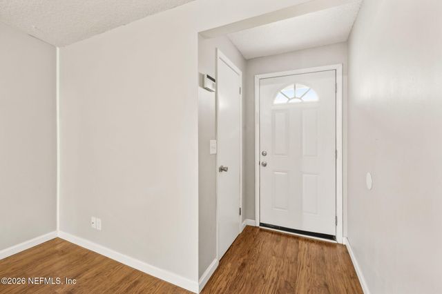 7600 PHEASANT RUN Drive, Jacksonville, FL 32244