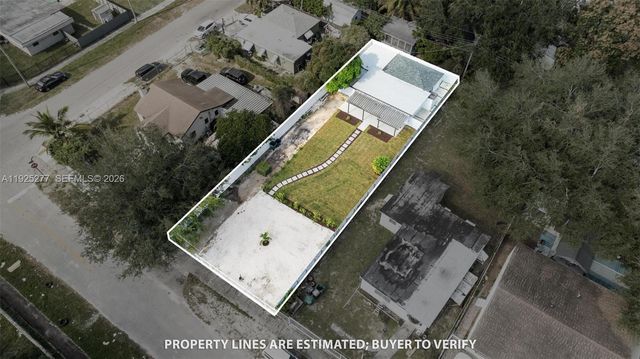 2285 NW 89th St, Miami, FL 33147