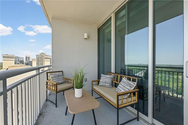 3338 Peachtree Road NE 2702, Atlanta, GA 30326