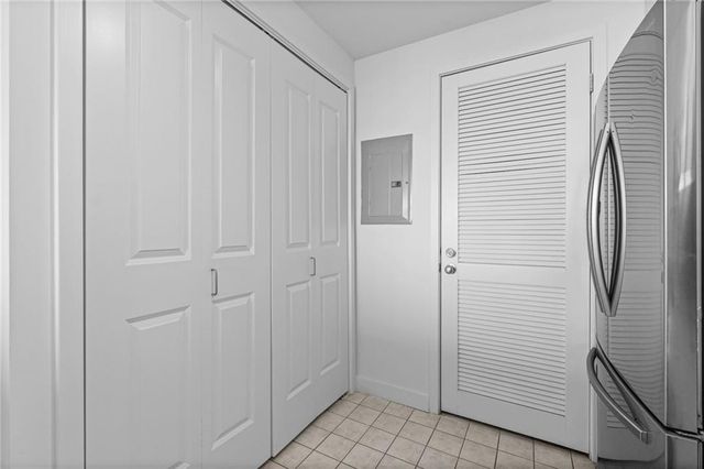 3338 Peachtree Road NE 2702, Atlanta, GA 30326