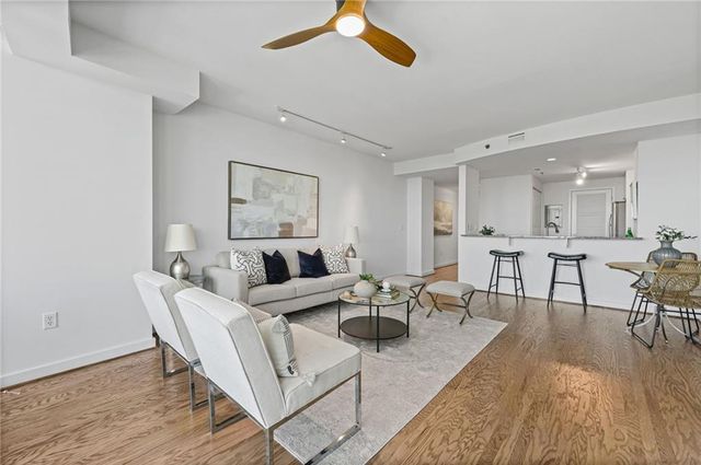 3338 Peachtree Road NE 2702, Atlanta, GA 30326