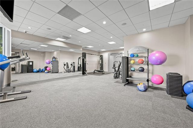 3338 Peachtree Road NE 2702, Atlanta, GA 30326