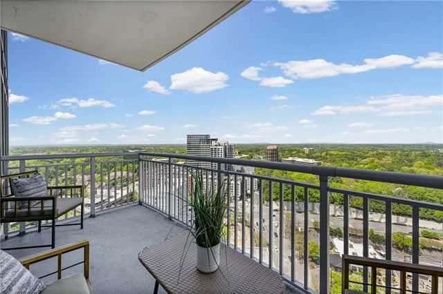 3338 Peachtree Road NE 2702, Atlanta, GA 30326