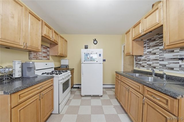 283 West Tupper Street N, Buffalo, NY 14201