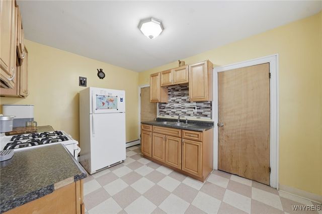 283 West Tupper Street N, Buffalo, NY 14201