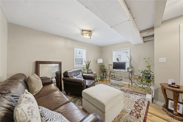 283 West Tupper Street N, Buffalo, NY 14201