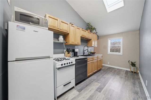 283 West Tupper Street N, Buffalo, NY 14201