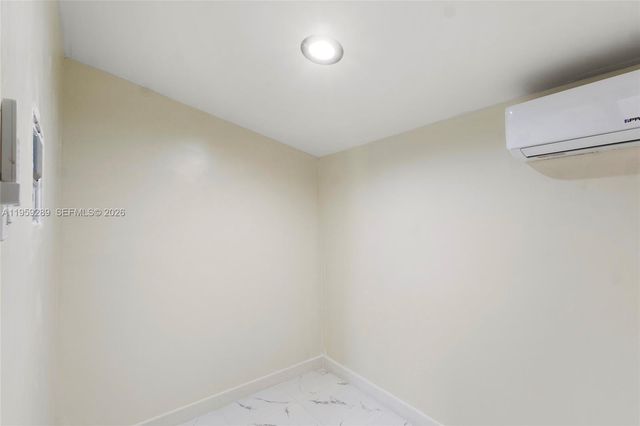 3017 Bahama Dr, Miramar, FL 33023