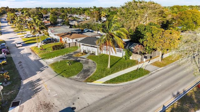 3017 Bahama Dr, Miramar, FL 33023