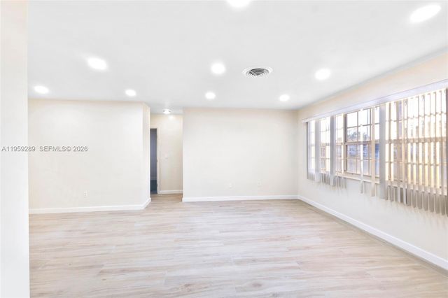 3017 Bahama Dr, Miramar, FL 33023