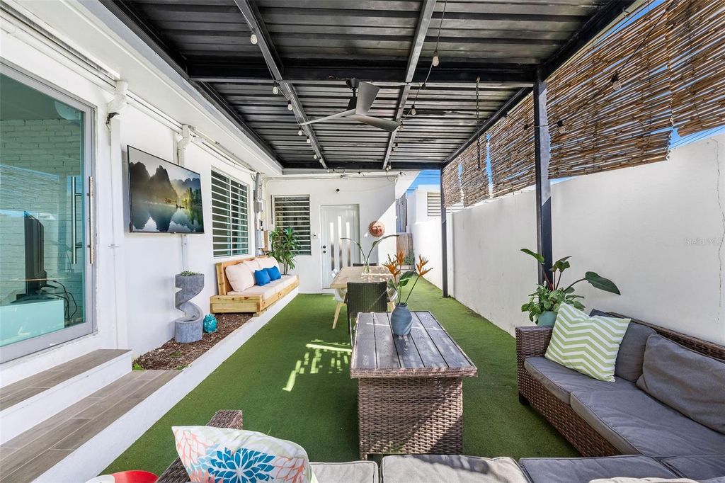 Image 12 of property listing at 4 MAR DE JAPON, Carolina, PR 00979