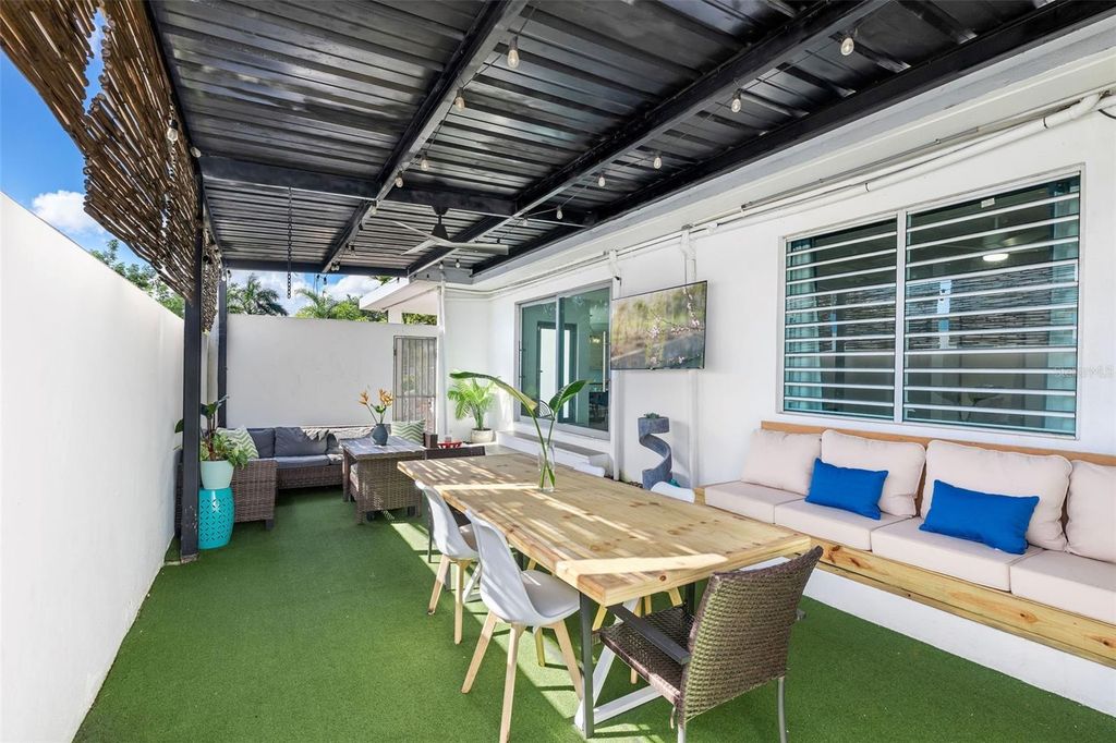 Image 13 of property listing at 4 MAR DE JAPON, Carolina, PR 00979