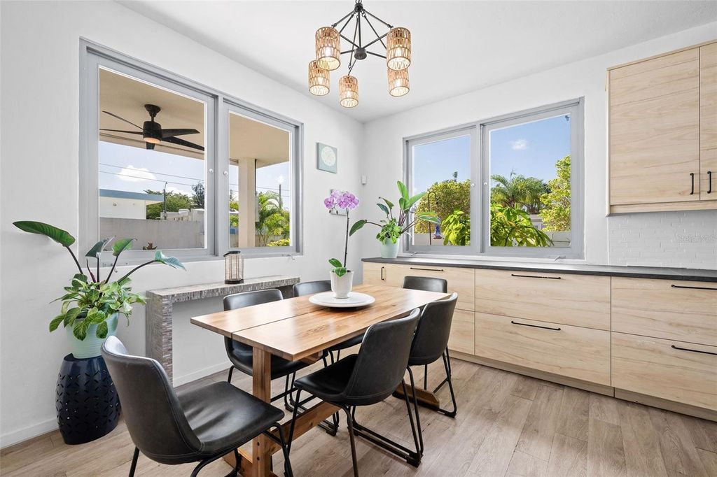 Image 3 of property listing at 4 MAR DE JAPON, Carolina, PR 00979