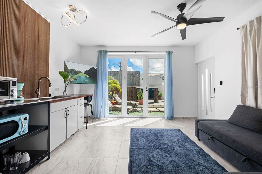 Image 22 of property listing at 4 MAR DE JAPON, Carolina, PR 00979