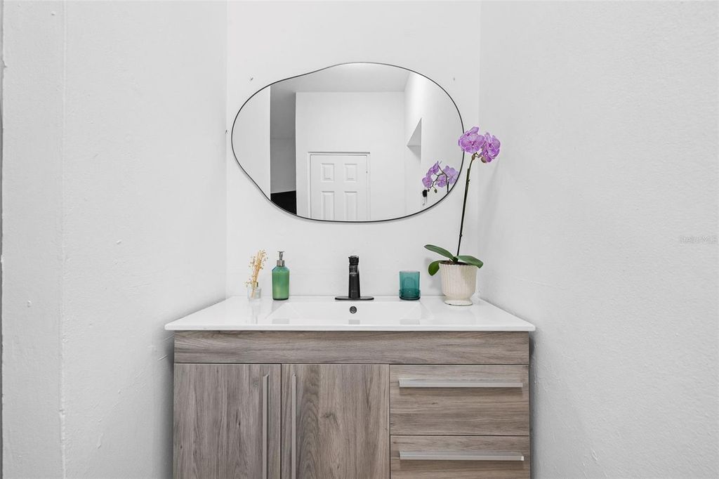 Image 25 of property listing at 4 MAR DE JAPON, Carolina, PR 00979