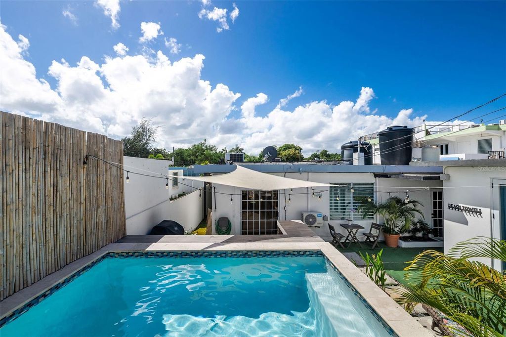 Image 27 of property listing at 4 MAR DE JAPON, Carolina, PR 00979