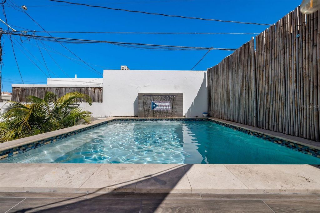 Image 4 of property listing at 4 MAR DE JAPON, Carolina, PR 00979