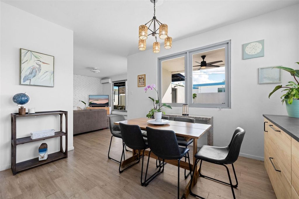 Image 9 of property listing at 4 MAR DE JAPON, Carolina, PR 00979