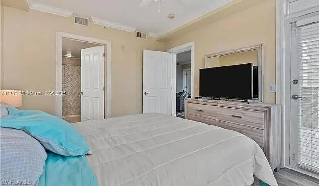 2825 Palm Beach BLVD 418, FORT MYERS, FL 33916 — photo 3
