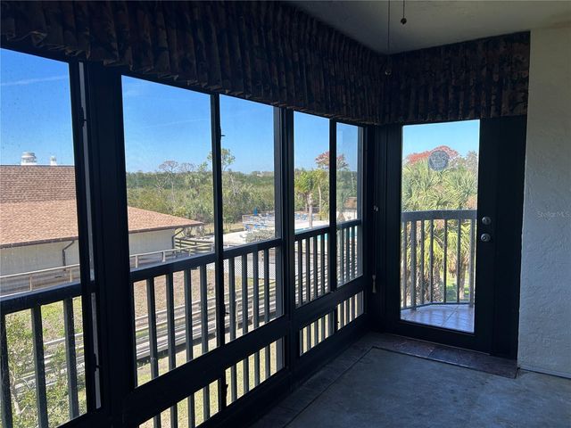 5400 PARK STREET N 214, St Petersburg, FL 33709