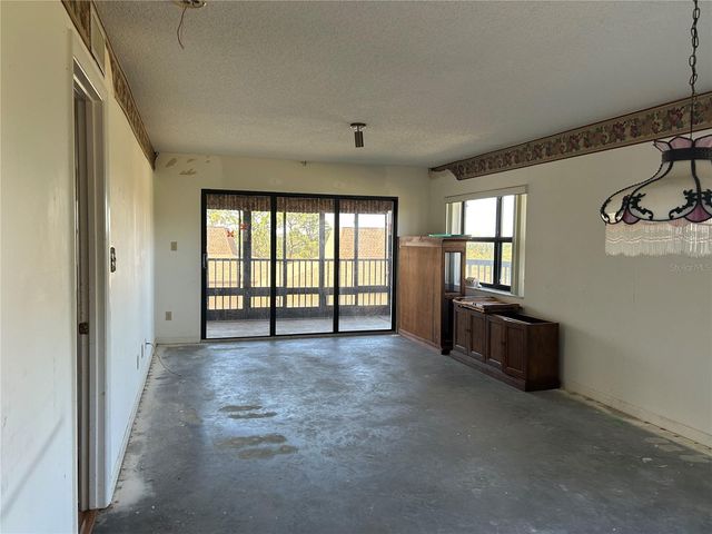 5400 PARK STREET N 214, St Petersburg, FL 33709