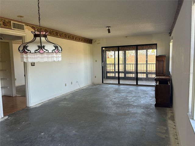 5400 PARK STREET N 214, St Petersburg, FL 33709