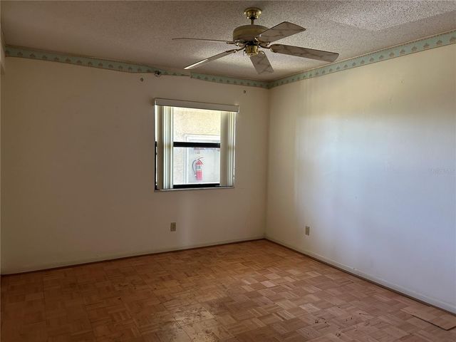 5400 PARK STREET N 214, St Petersburg, FL 33709