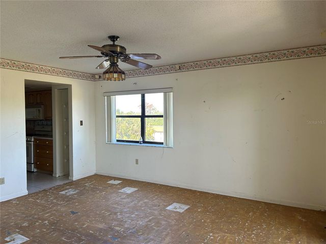 5400 PARK STREET N 214, St Petersburg, FL 33709