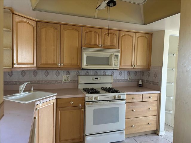 5400 PARK STREET N 214, St Petersburg, FL 33709