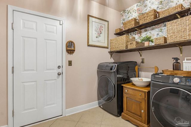 1241 Soaring Blvd, Cantonment, FL 32533