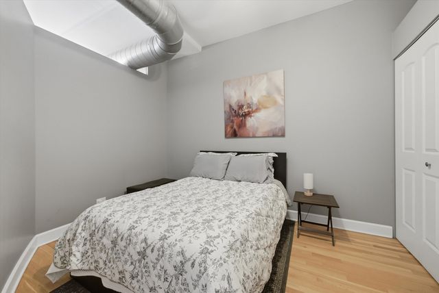 1530 S State Street 15R, Chicago, IL 60605