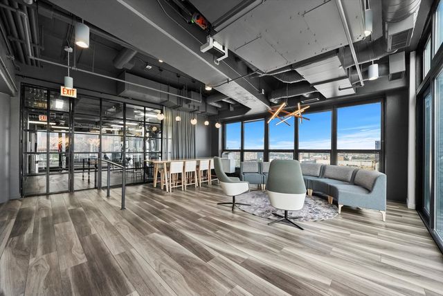 1530 S State Street 15R, Chicago, IL 60605