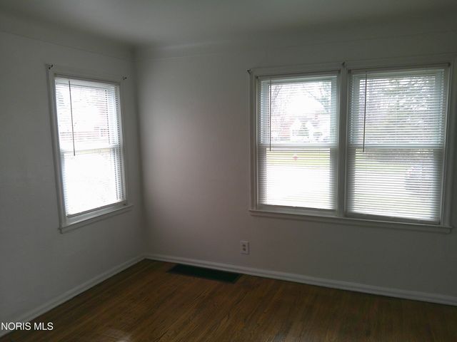 3016 Letchworth Parkway, Toledo, OH 43606