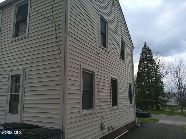 3016 Letchworth Parkway, Toledo, OH 43606