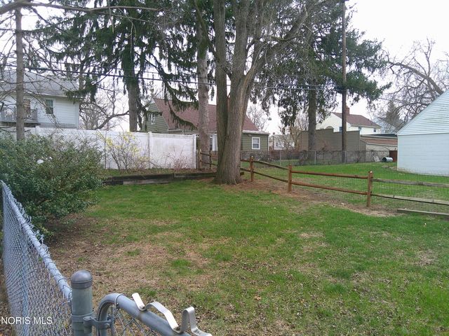 3016 Letchworth Parkway, Toledo, OH 43606