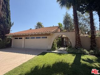 6324 Aquarius Avenue, Agoura Hills, CA 91301