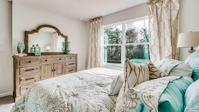 9736 Dutton Ln, Milton, FL 32583