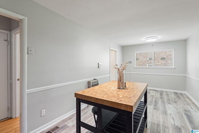 604 GRAVLEE LANE, Birmingham, AL 35206